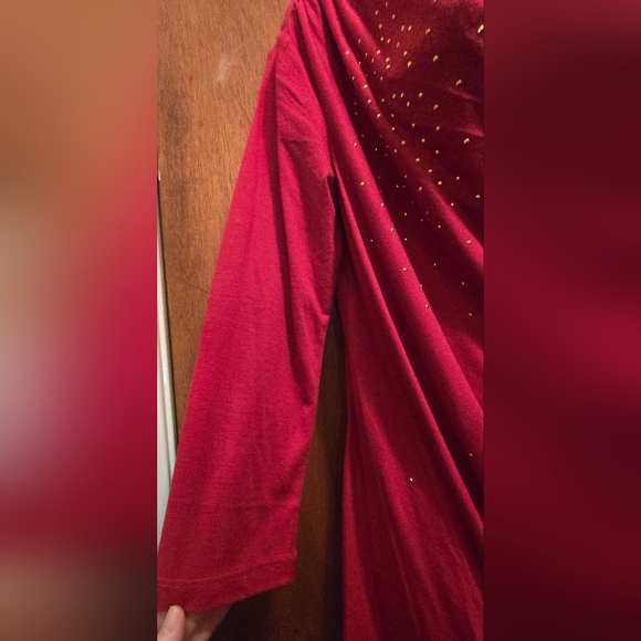 Avon Red Rusched Drape Blouse with Gold Accents SzL NWOT - Picture 5 of 9